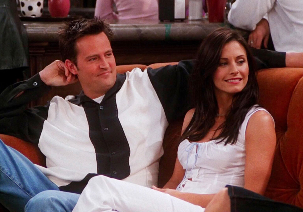 Chandler iria trair Monica, mas Matthew Perry pediu a roteiristas