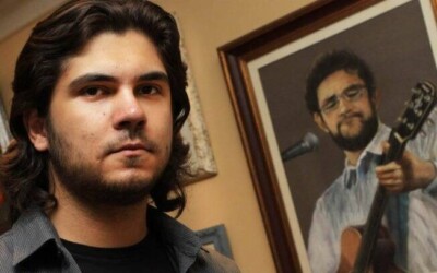 Filho de Renato Russo diz que polícia apura desvio de R$ 20 mi de empresa do Legião Urbana Segundo Giuliano Manfredini