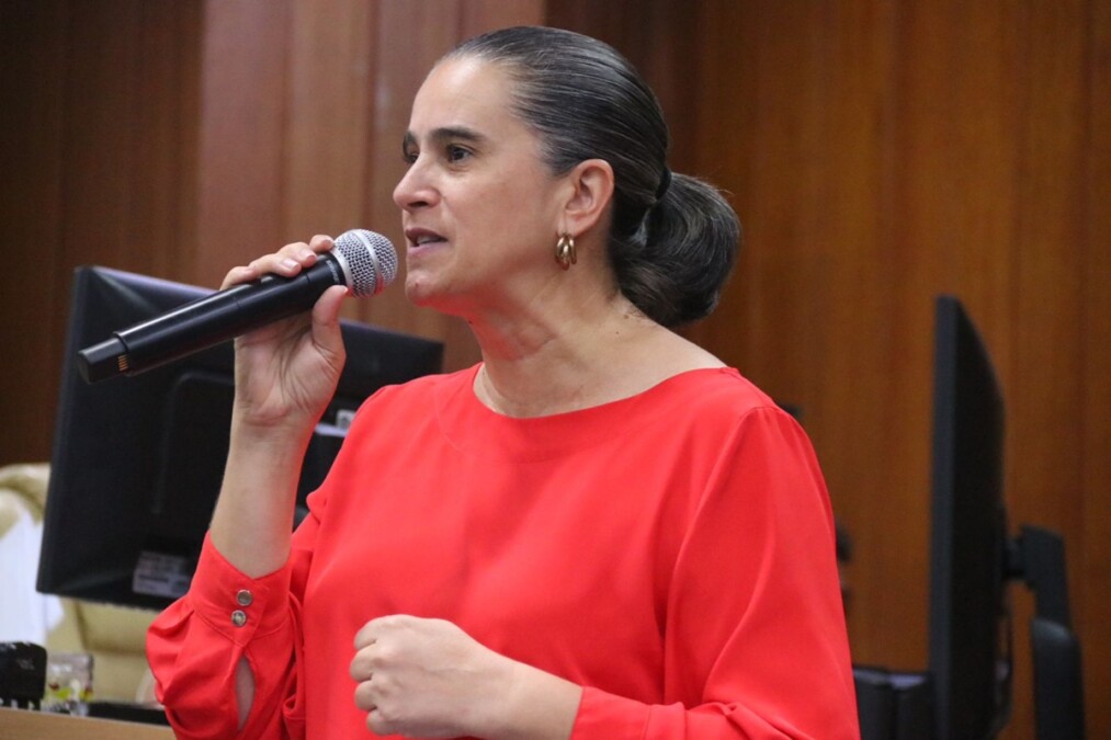 Vereadora aciona TCM sobre aporte de R$ 68 milhões da prefeitura de Goiânia para a Comurg