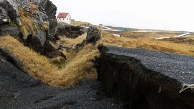 Islândia se prepara para grande erupção de vulcão que estava inativo há 800 anos Moradores da cidade de Grindavík foram evacuados do local
