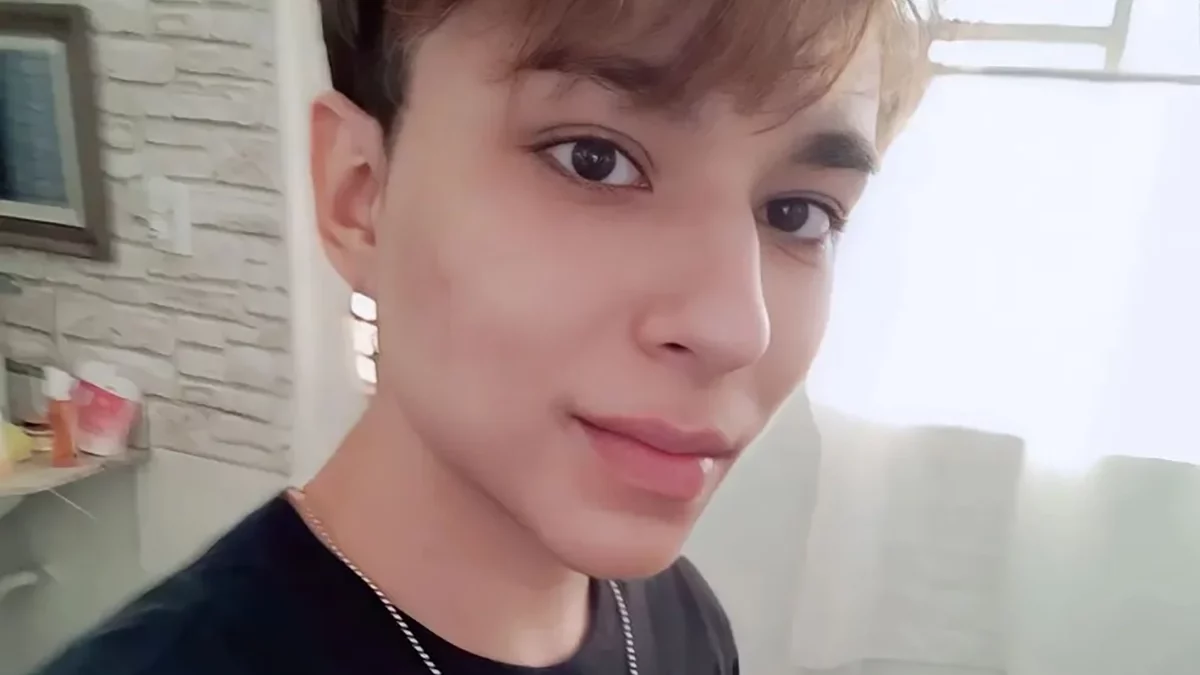 Gabriel Mongenot Santana Milhomem Santos, de 25 anos, morreu em um latrocínio na Praia de Copacabana (Foto: Reprodução)