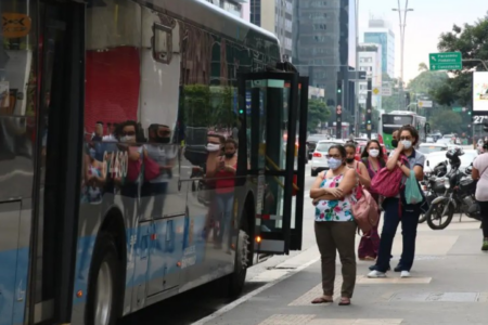 Ônibus do transporte coletivo de São Paulo (Foto: Agência Brasil)