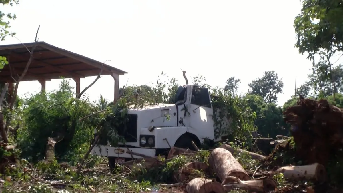 Prefeitura de São Simão decreta estado de emergência após tempestade