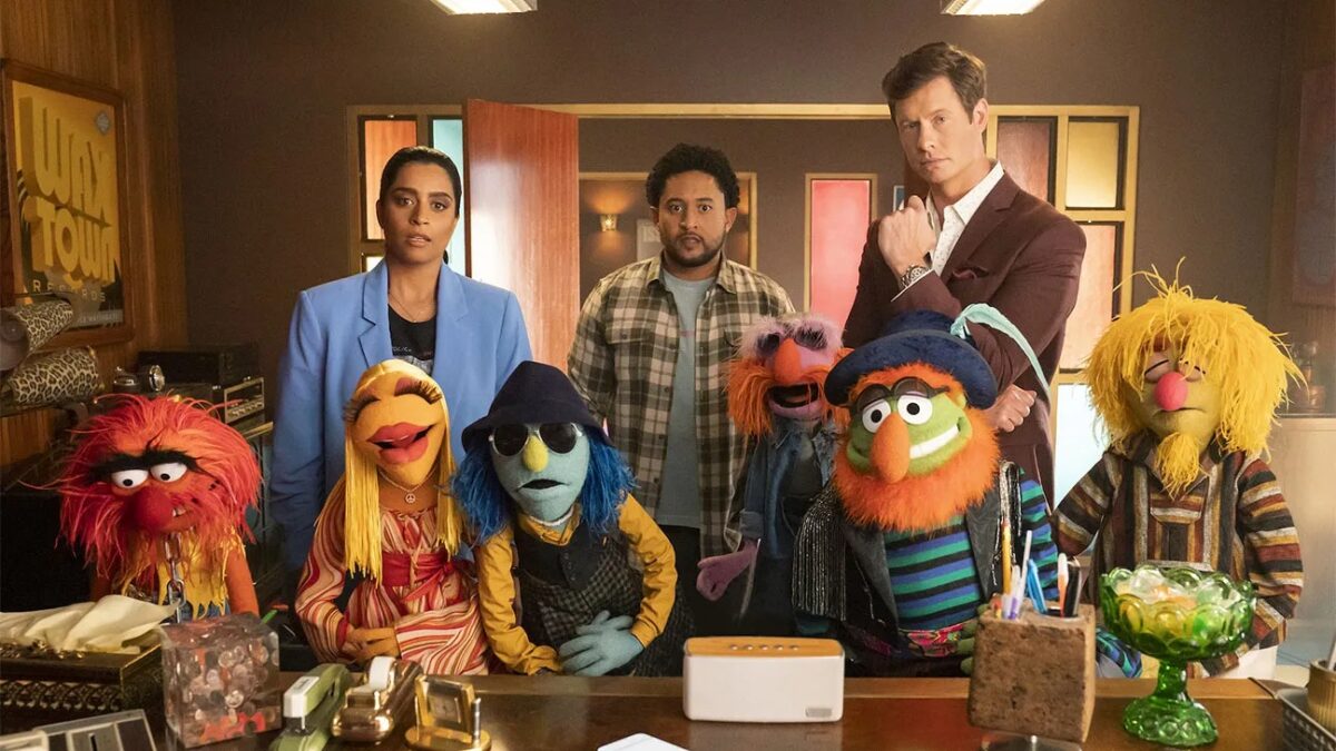 Lily Singh, Tahj Mowry, Saara Chaudry e Anders Holm.