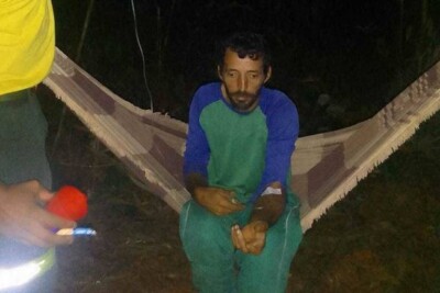 Brigadistas do Ibama caminharam 34 km para socorrer homem Lavrador espera 4 dias por ajuda após ser picado por serpente peçonhenta no AM