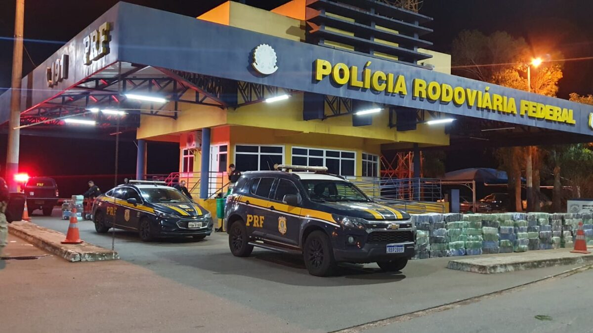 Vereador de Santo Antônio do Barra é preso por embriaguez e por arma de uso restrito na BR-060