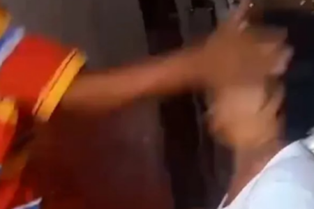 Mãe apanha do filho, que a engravidou, no Maranhão (Foto: Reprodução)