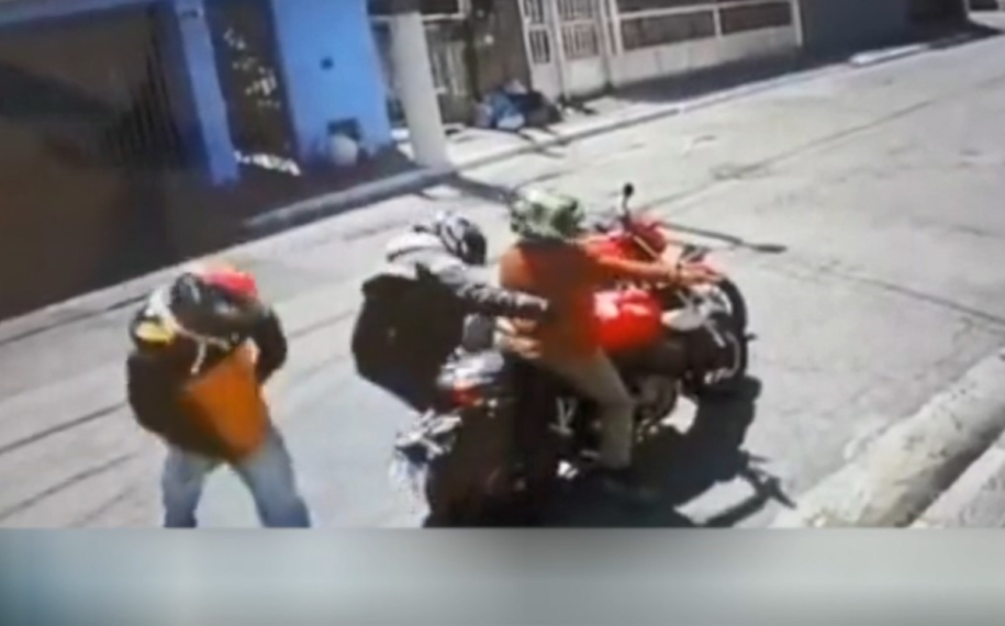 Após praticar roubo, menor morre ao passar mal e cair de moto