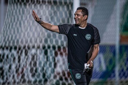 Treinador Glauber Ramos na Serrinha