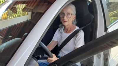 Com 60 anos, "Vovó do Uber" faz sucesso nas redes sociais e nas ruas de Senador Canedo