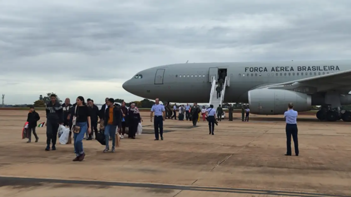 Este é o terceiro grupo vindo da Faixa de Gaza (Foto FAB Agência Brasil)