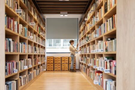 Pessoas fedidas serão multadas e expulsas de bibliotecas do Canadá a partir de janeiro Medida polêmica está provocando revolta em Montreal