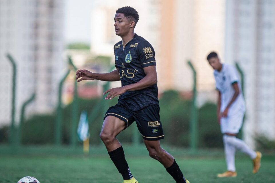 Lucas Bispo (1)