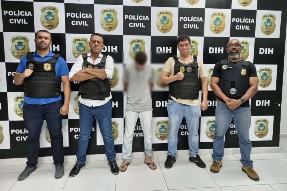 Polícia prende suspeito de transportar em moto executor de casal no setor Perim, em Goiânia