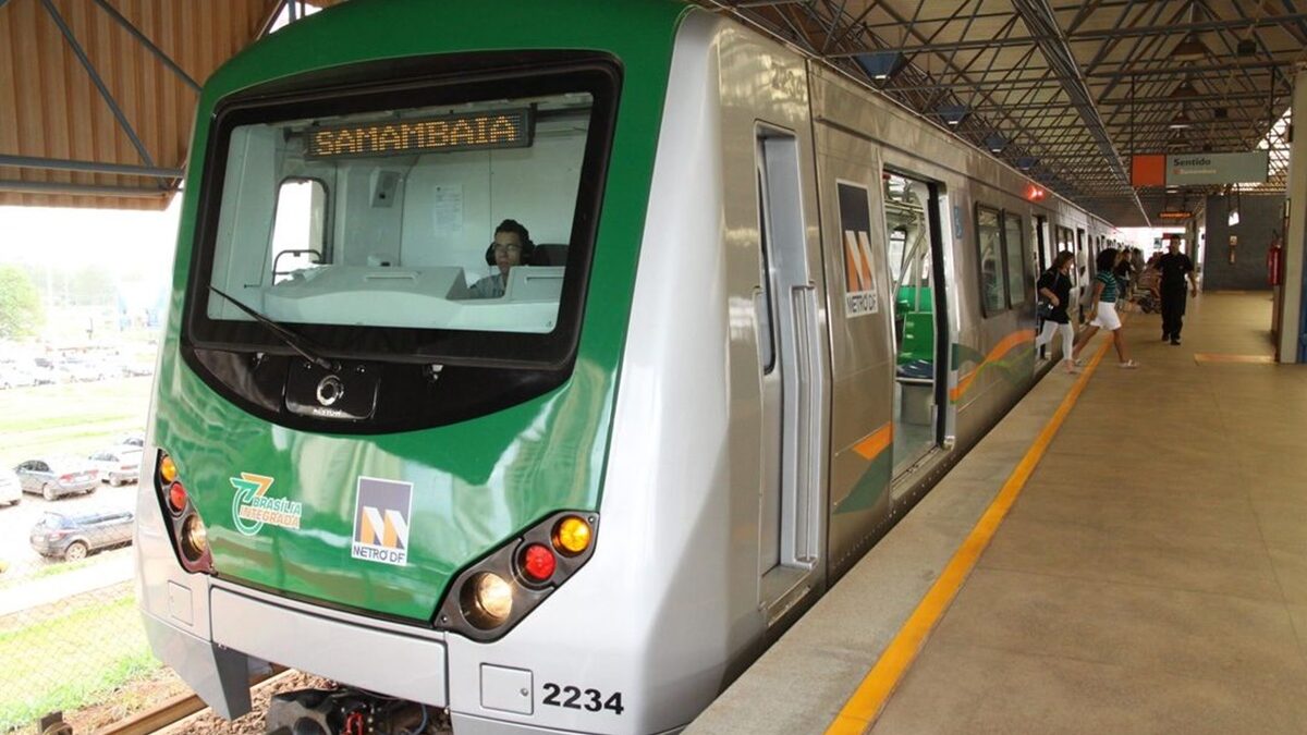 Metrô-DF volta a funcionar neste domingo