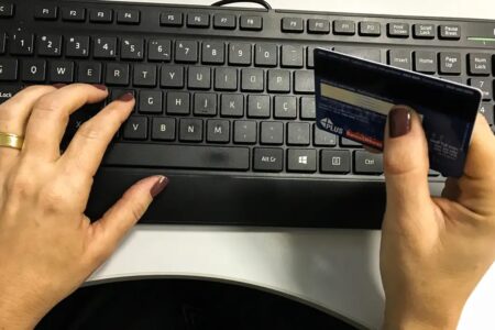 Tentativas de fraudes a consumidores passaram de 837 mil em outubro