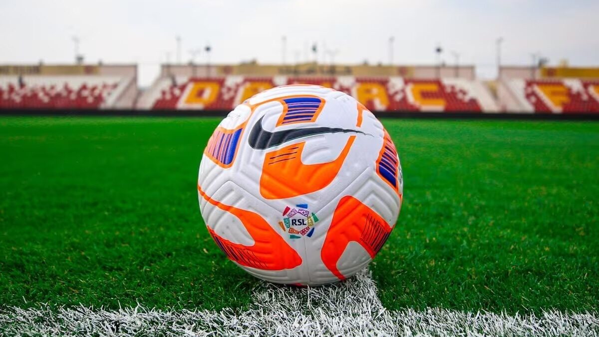 Bola do Campeonato Saudita 2023 2024
