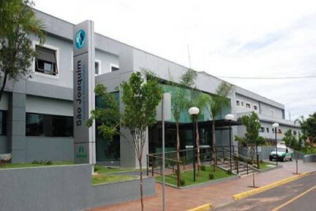 Unimed é condenada por retirar útero de paciente sem necessidade Empresa terá de pagar R$ 50 mil à mulher, mas ainda pode recorrer