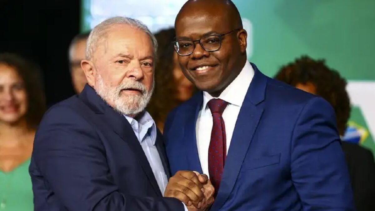 Governo lança programa para construir casas de acolhimento para população LGBTQIA+ em risco enfrentamento da violência contra esse público