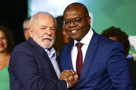 Governo lança programa para construir casas de acolhimento para população LGBTQIA+ em risco enfrentamento da violência contra esse público