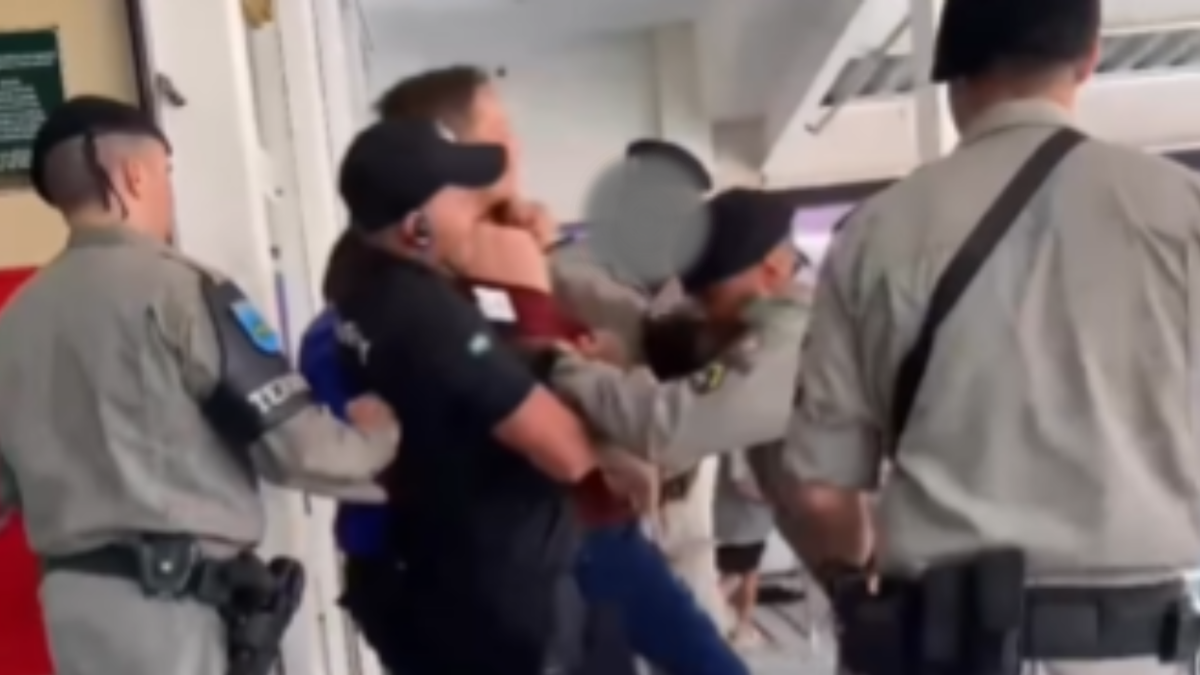 Momento da confusão em shopping da região da 44, em Goiânia (Foto divulgação)