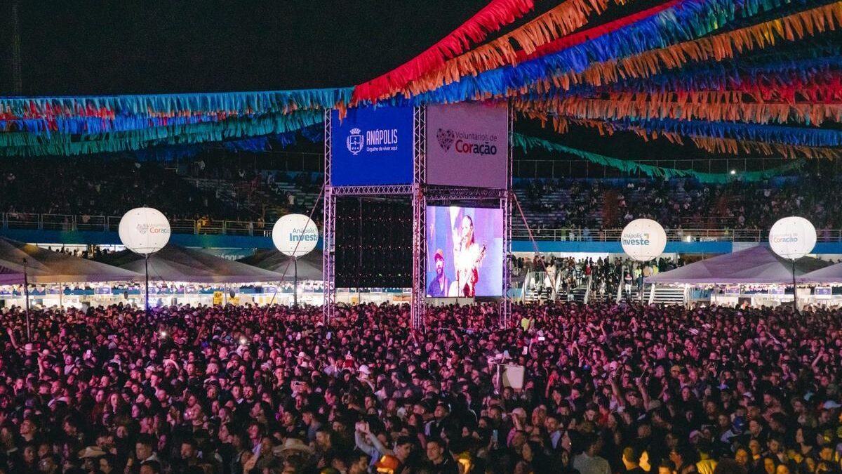 Caiado institui o Arraiana como parte do calendário cultural de Goiás