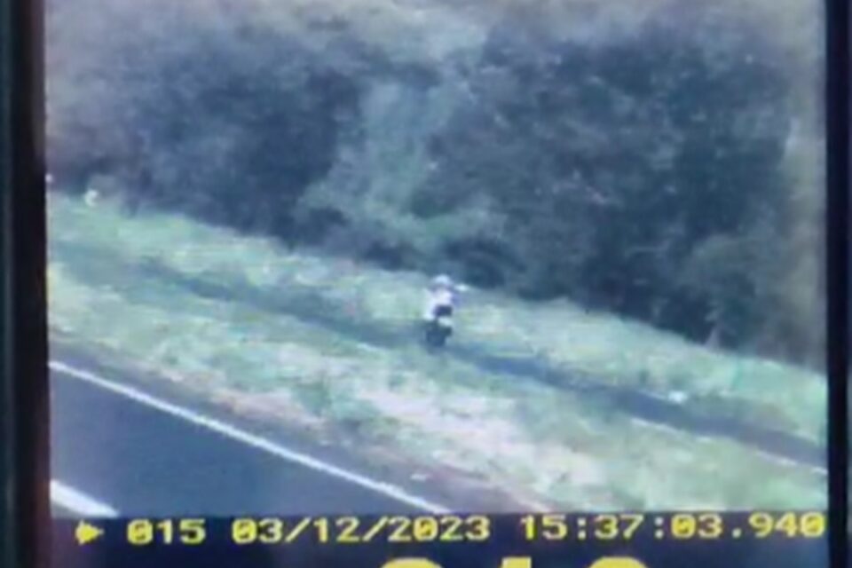 Motocicleta é flagrada a 210 km/h na BR-060, em Rio Verde; veja vídeo
