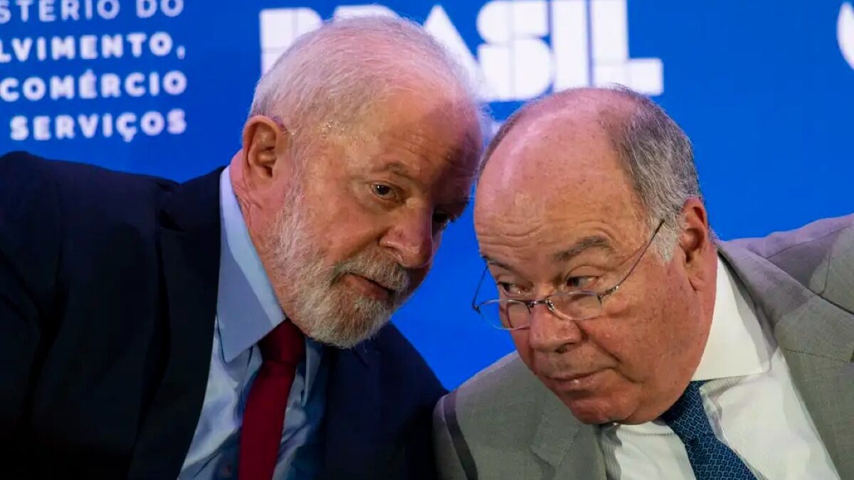 Lula deve enviar chanceler Mauro Vieira para posse de Milei Planalto avalia que tensão diminuiu com gestos recentes do argentino