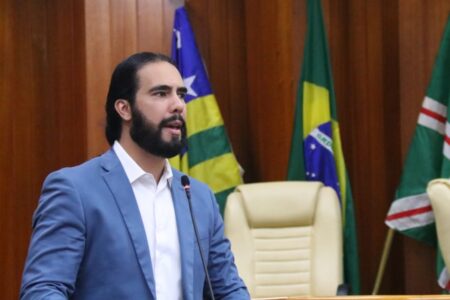 Moraes mantém cassação de Marlon Teixeira, eleito vereador por Goiânia em 2020