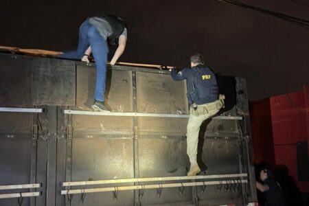 Força Tarefa Policial apreende meia tonelada de cocaína em Goiânia