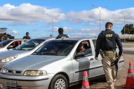 Operação Ano Novo da PRF começa nesta sexta-feira