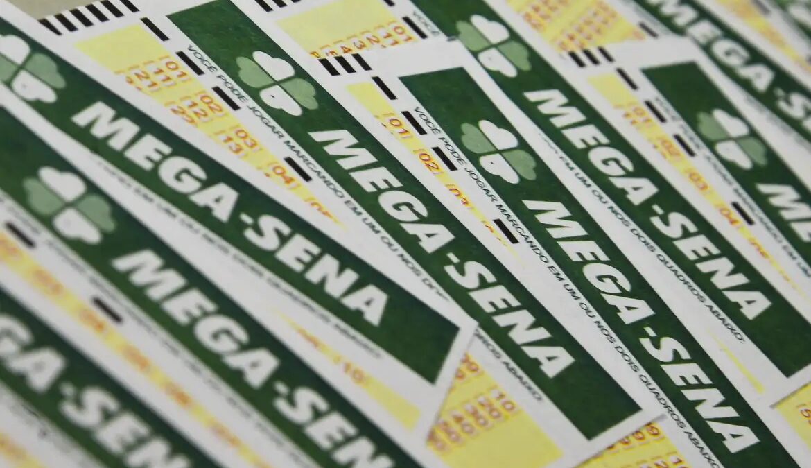 O sorteio será realizado, às 20h, em São Paulo Mega-Sena sorteia prêmio de R$ 27 milhões nesta quinta-feira