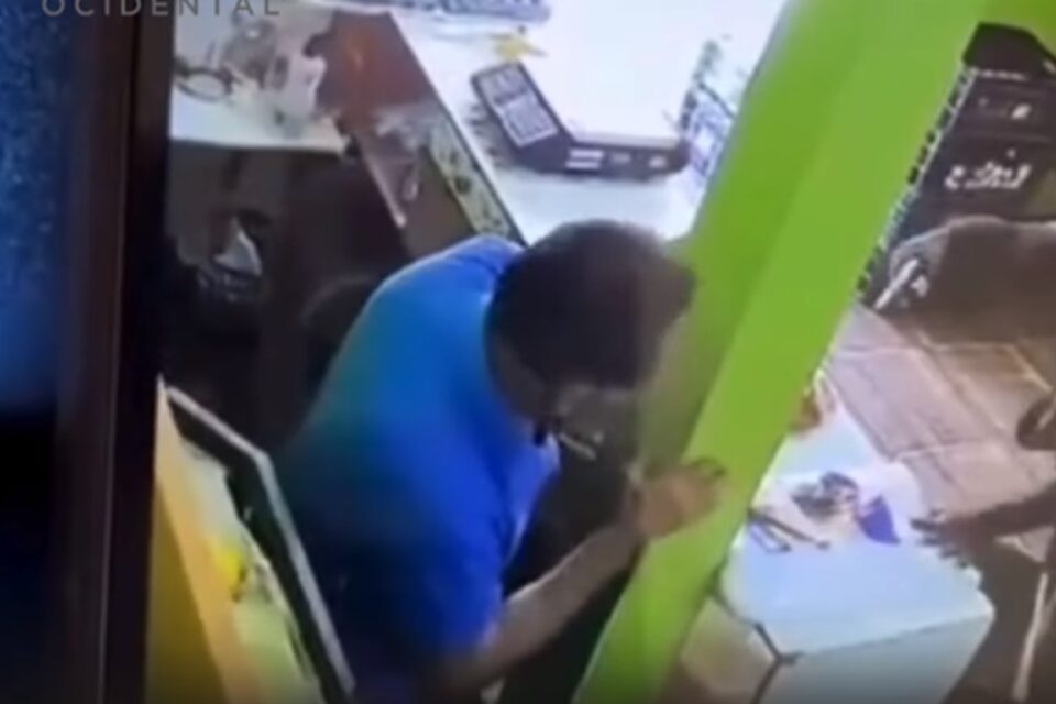 Comerciante reage a assalto em Valparaíso