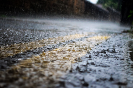 Previsão do tempo é de chuvas intensão até o fim de semana em Goiás (Foto: Pixabay)
