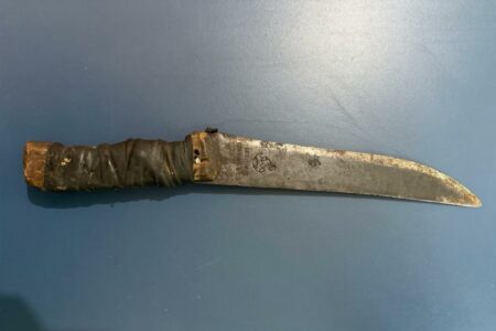 Mulher denuncia sobrinho do marido por perseguição e ameaça, em Jesúpolis