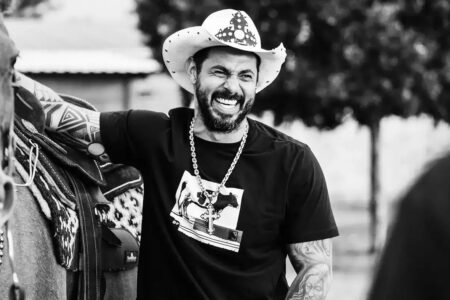 Maiara e Maraisa, Ana Castela e mais famosos lamentam morte de João Carreiro Sertanejo morreu aos 41 anos após cirurgia cardíaca