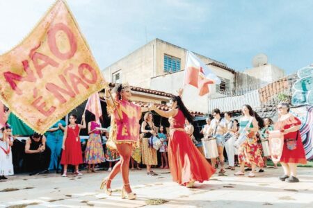 Bloco ‘Não é Não’ leva conscientização e diversão ao carnaval de Goiânia