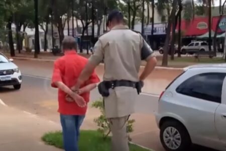 PM prende suspeito de exibir órgão genital para mulheres e crianças em Goiânia