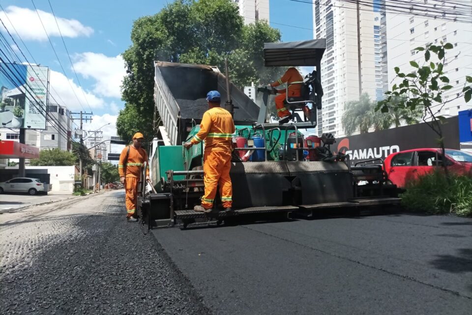 Goiânia tem 7 novos bloqueios de ruas para receber requalificação asfáltica; saiba onde Trecho da Avenida Independência será bloqueado