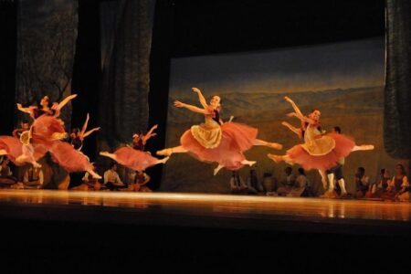 Goiânia recebe festival que reúne dança, cinema e teatro com entrada gratuita