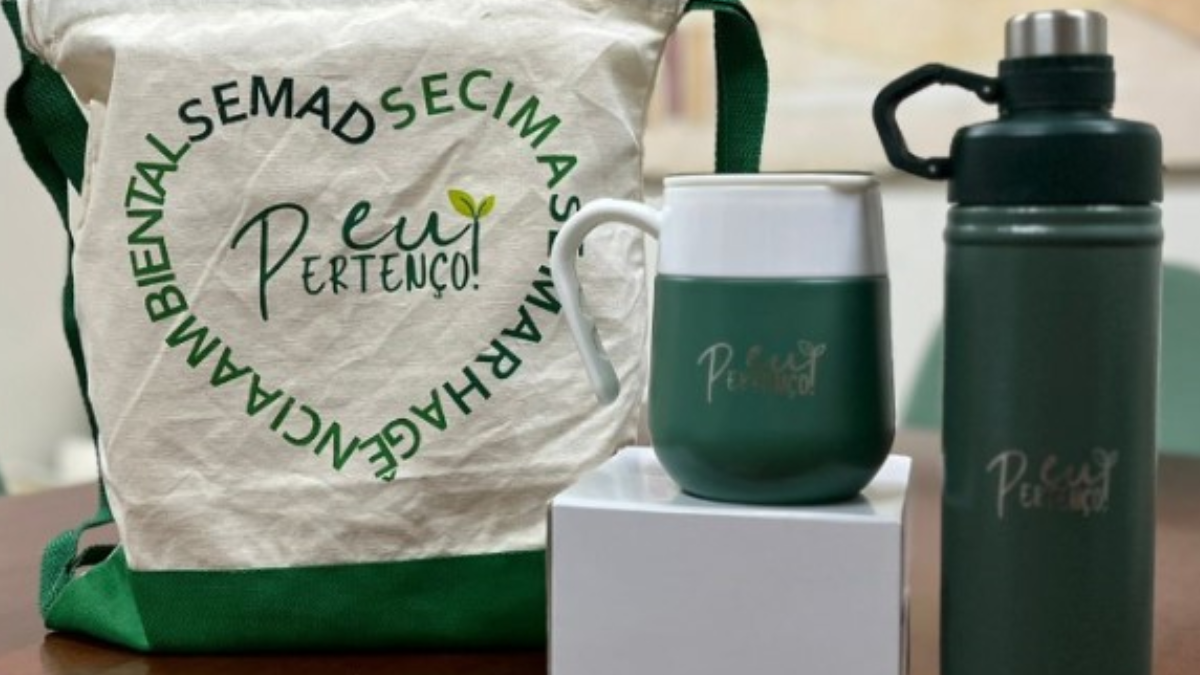 Caneca e garrafa fazem parte de estratégia para reduzir uso de plástico (Foto: Divulgação)