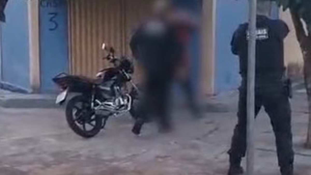 Operação da polícia contra furtos a postos de combustíveis (Foto: Reprodução)