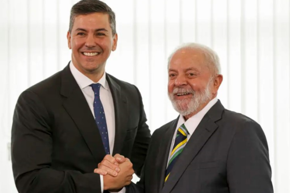 Presidentes do Brasil, Lula, e do Paraguai, Santiago Peña (Foto: Agência Brasil)