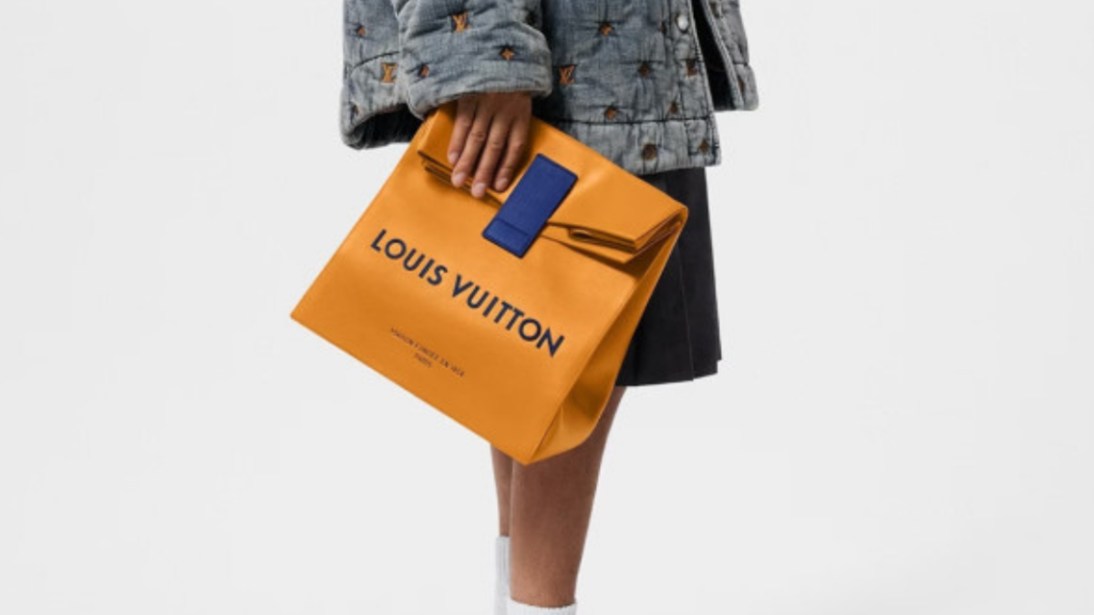 Nova bolsa imita saco de pão (Foto: Louis Vuitton)