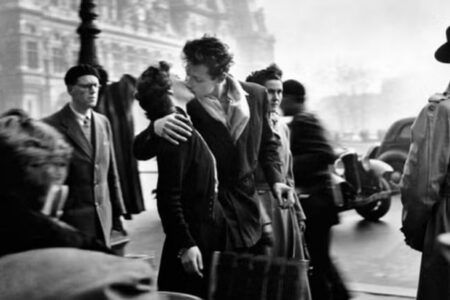 Morre, aos 93 anos, mulher clicada na famosa foto do beijo em Paris Françoise Bornet fotógrafo Robert Doisneau