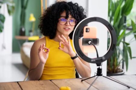 Geração Z está envelhecendo mais rápido: estresse, fast food e sedentarismo causas Influenciadores digitais surpreendendo ao revelarem idade