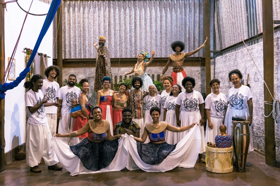 Primeiro bloco de percussão afro de Goiânia formado apenas por pessoas negras sai às ruas no pré-carnaval
