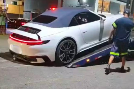 Porsche apreendido pela PM em Peruíbe, litoral de São Paulo - Divulgação/PM