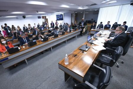 Comissão do Senado aprova marco legal dos jogos eletrônicos