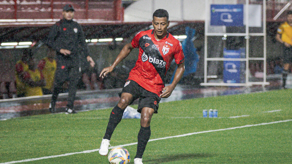 Maguinho em ação no Accioly